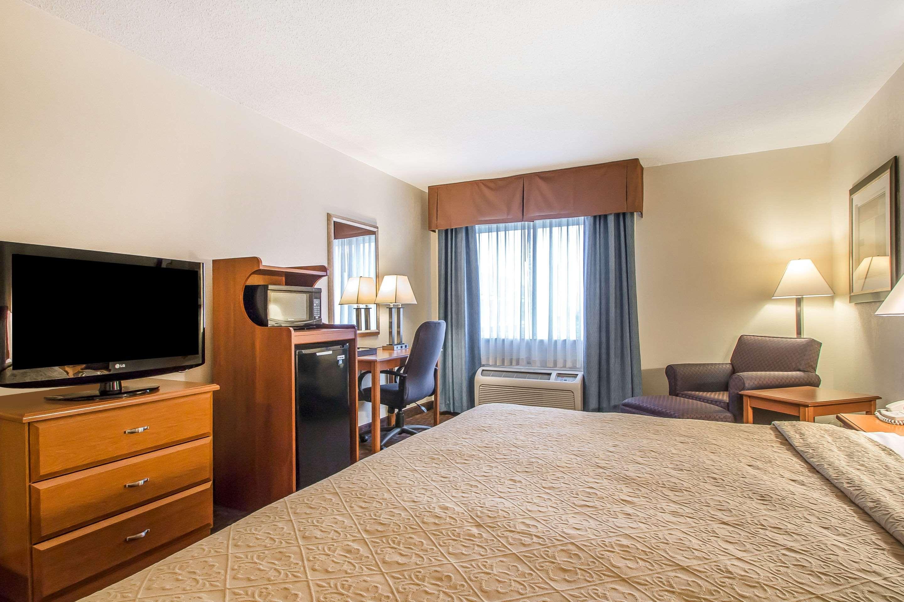Quality Inn Morris I-80 Екстер'єр фото