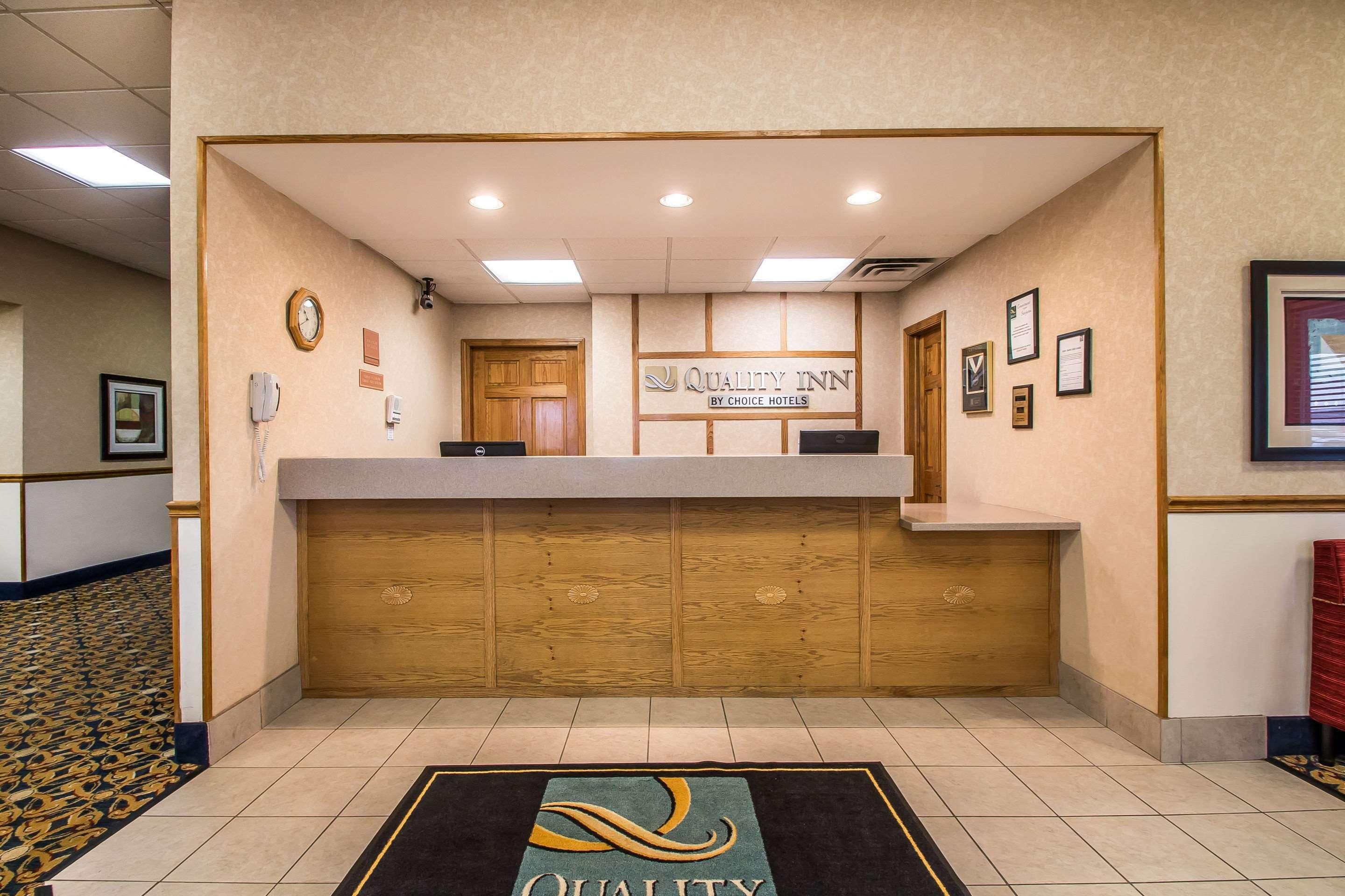 Quality Inn Morris I-80 Екстер'єр фото
